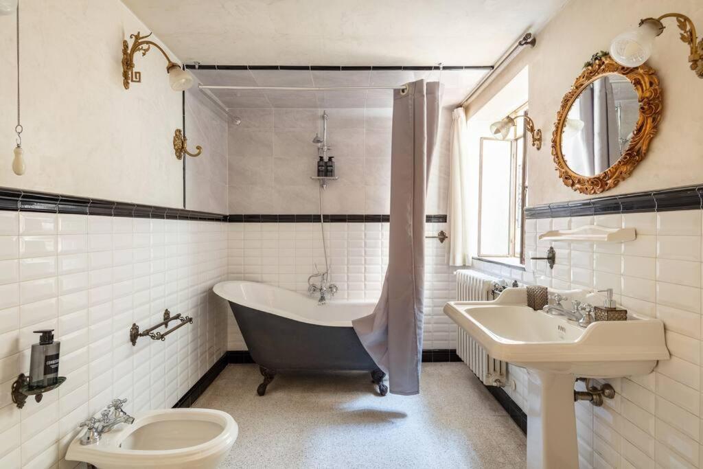 בולוניה Central Elegant Apartment - Liberty House מראה חיצוני תמונה